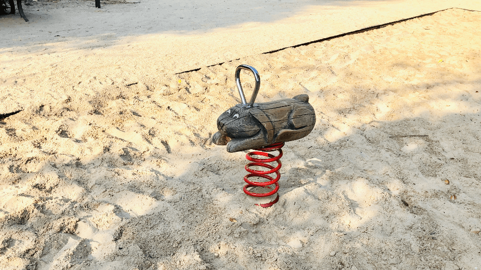 Planschen und Matschen auf dem Boxhagener Platz