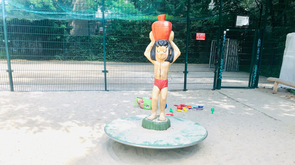 Spielplatz in der Eosanderstraße