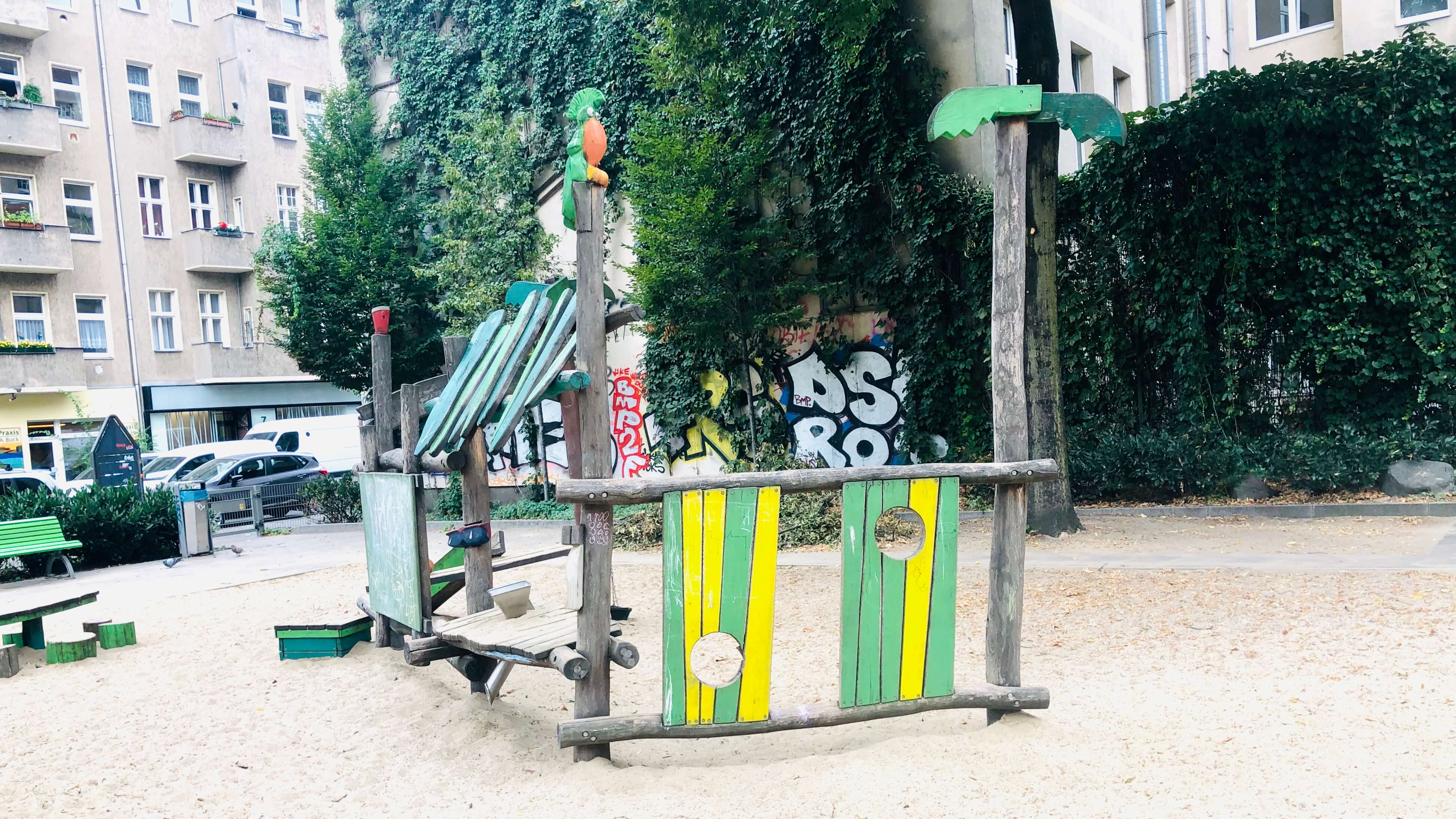 Spielplatz in der Anzengruberstraße