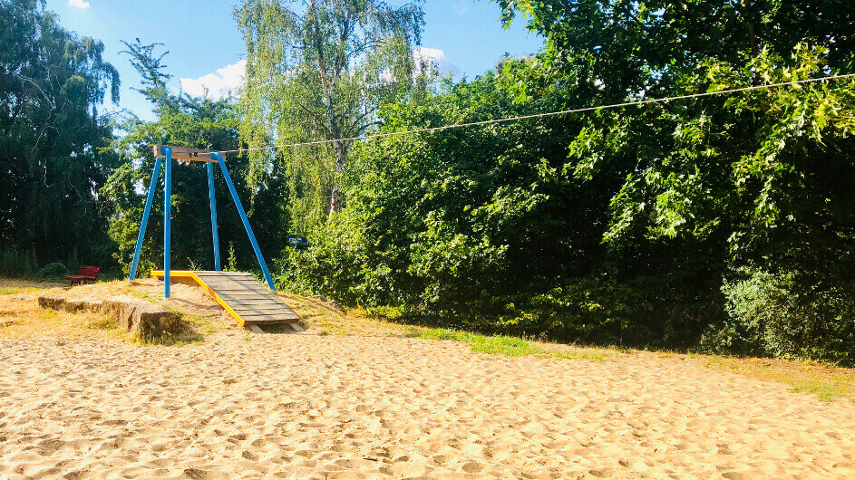 Allround-Spielplatz im Cosmarweg