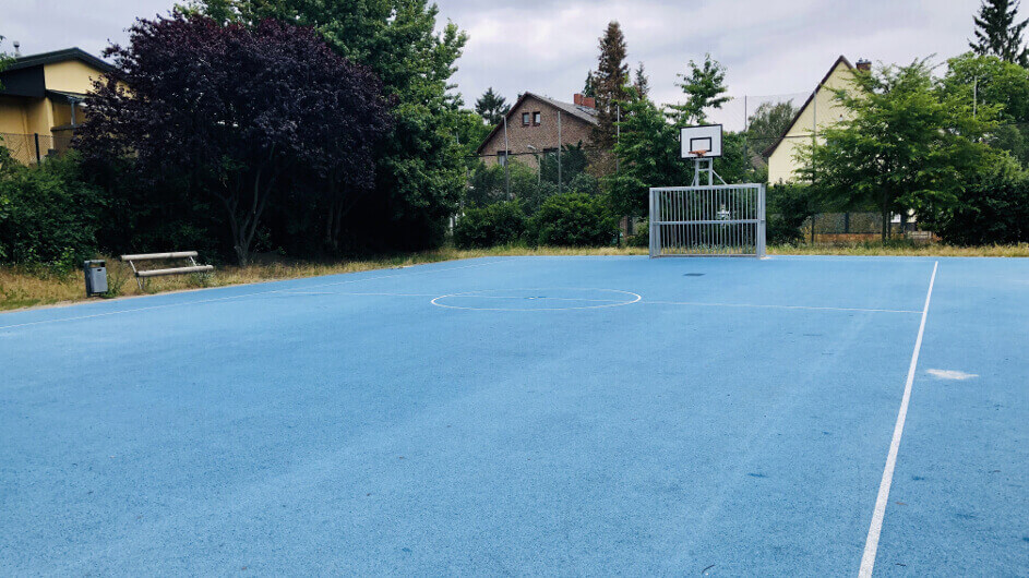 Bowlingcenter MOTAWI Bowling Kinderleicht berlin Euer Freizeitguide