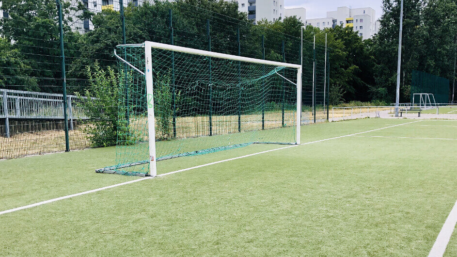 Fußballplatz – Königshorster Straße