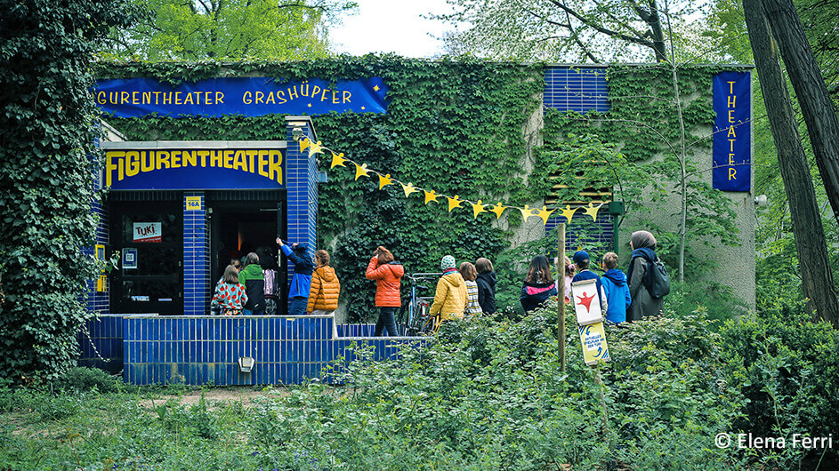 Figurentheater Grashüpfer im Treptower Park